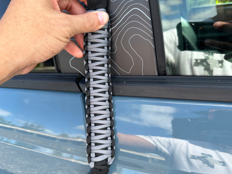21 Offroad Paracord Wrapped Grab Handles (Pair) - 2021+ Bronco 2 / 4 Door - StickerFab