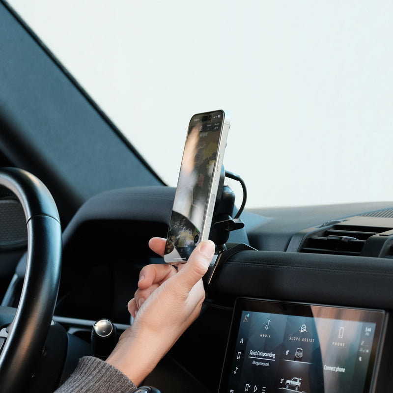 Offroam Magsafe Compatible Phone Mount - 2020+ Defender