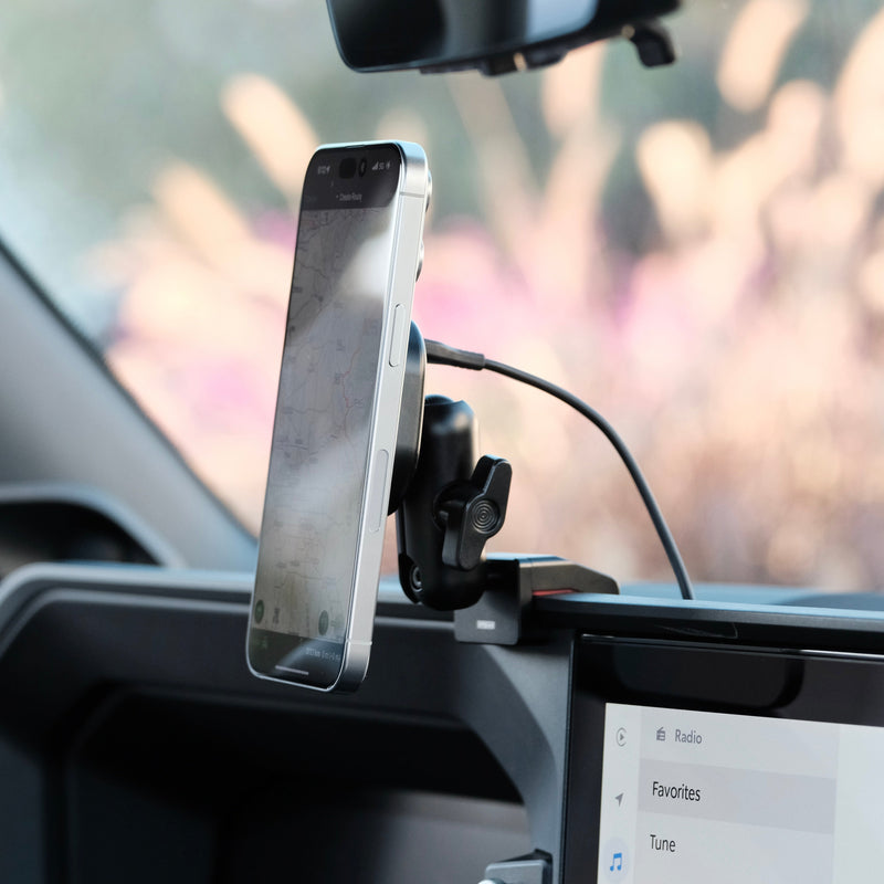 Offroam Magsafe Compatible Phone Mount - 2024+ Land Cruiser