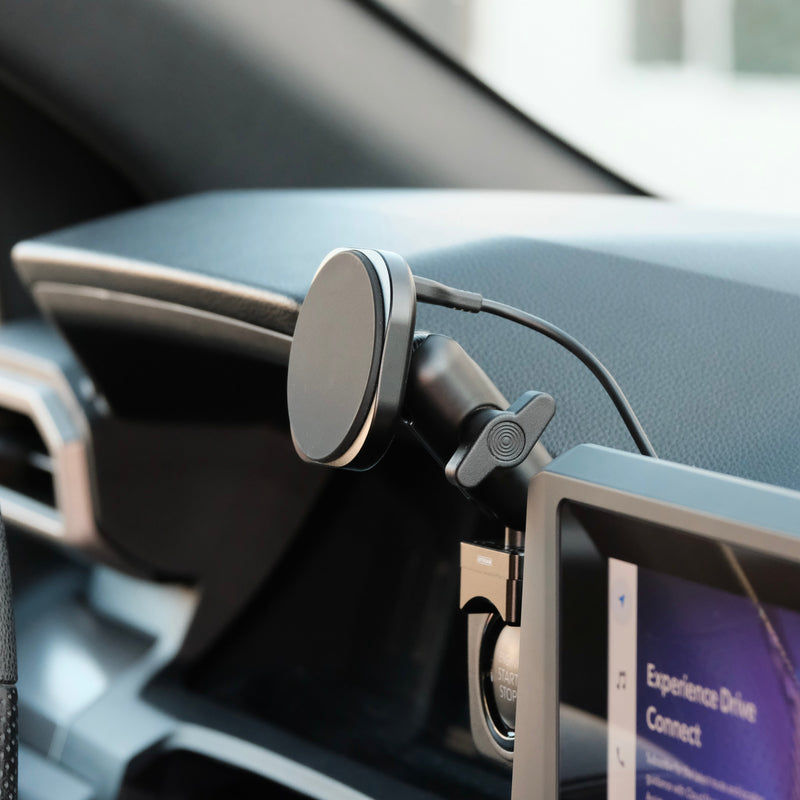 Offroam Magsafe Compatible Phone Mount - 2024+ Tacoma / 2025+ 4Runner
