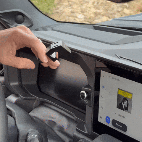 Offroam Phone Mount - 2024+ Land Cruiser