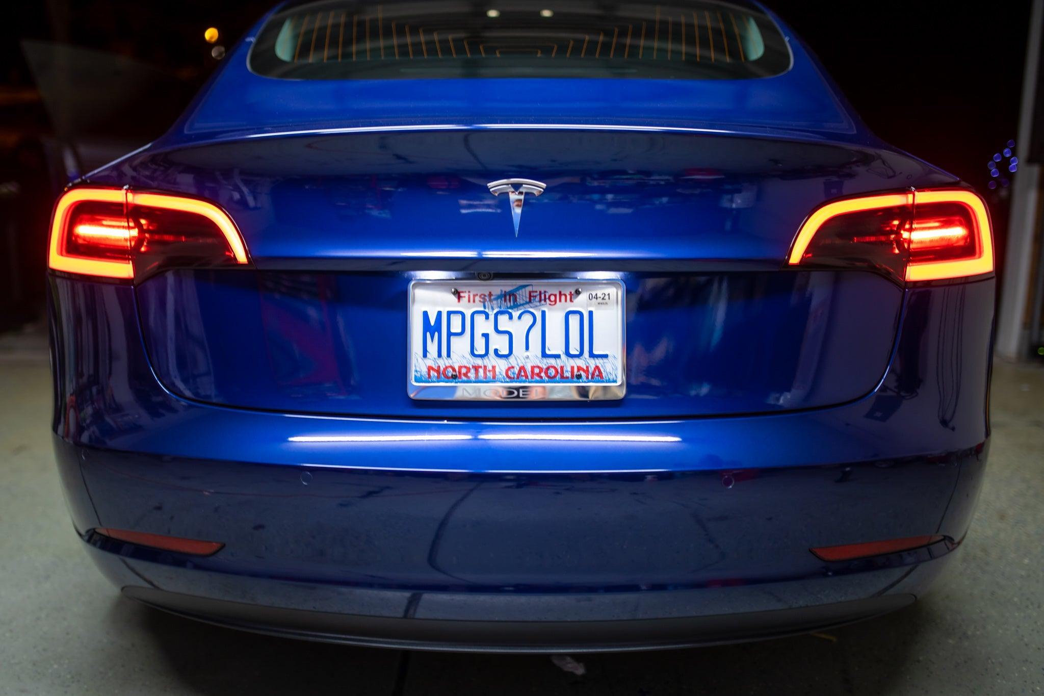 Aftermarket Taillight Overlays - 2017-2023 Tesla Model 3 / Model Y –  StickerFab
