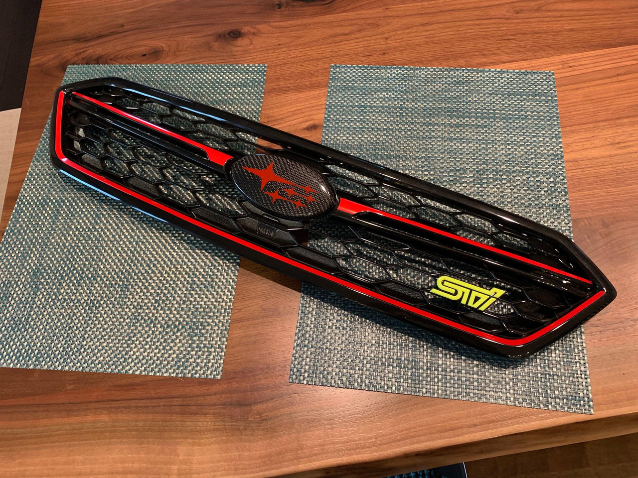 Japanese Style Grille Pinstripe - 2018-2021 WRX & STI - StickerFab