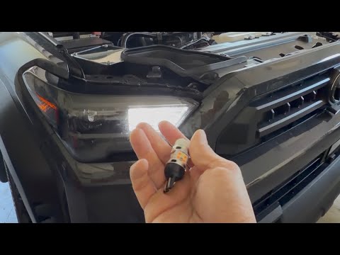 Auxito Switchback Turn Signal Bulbs - 2024+ Tacoma / 2025+ 4Runner