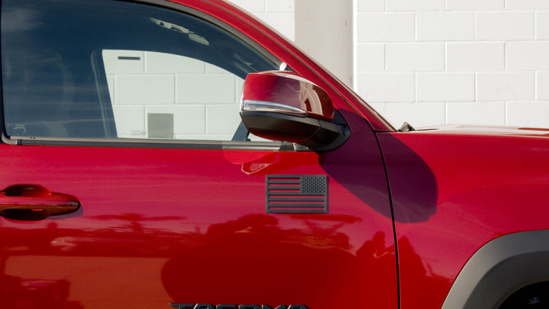 USA 3M Adhesive-Backed American Flag - Small (Two-Pack, Plastic) - Universal